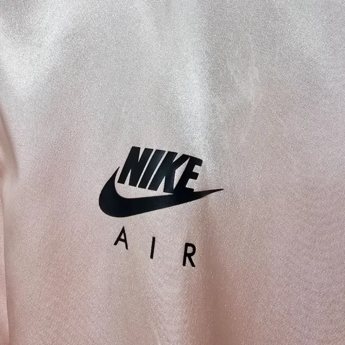 나이키 에어 핑크 새틴 봄버 자켓 상품이미지9