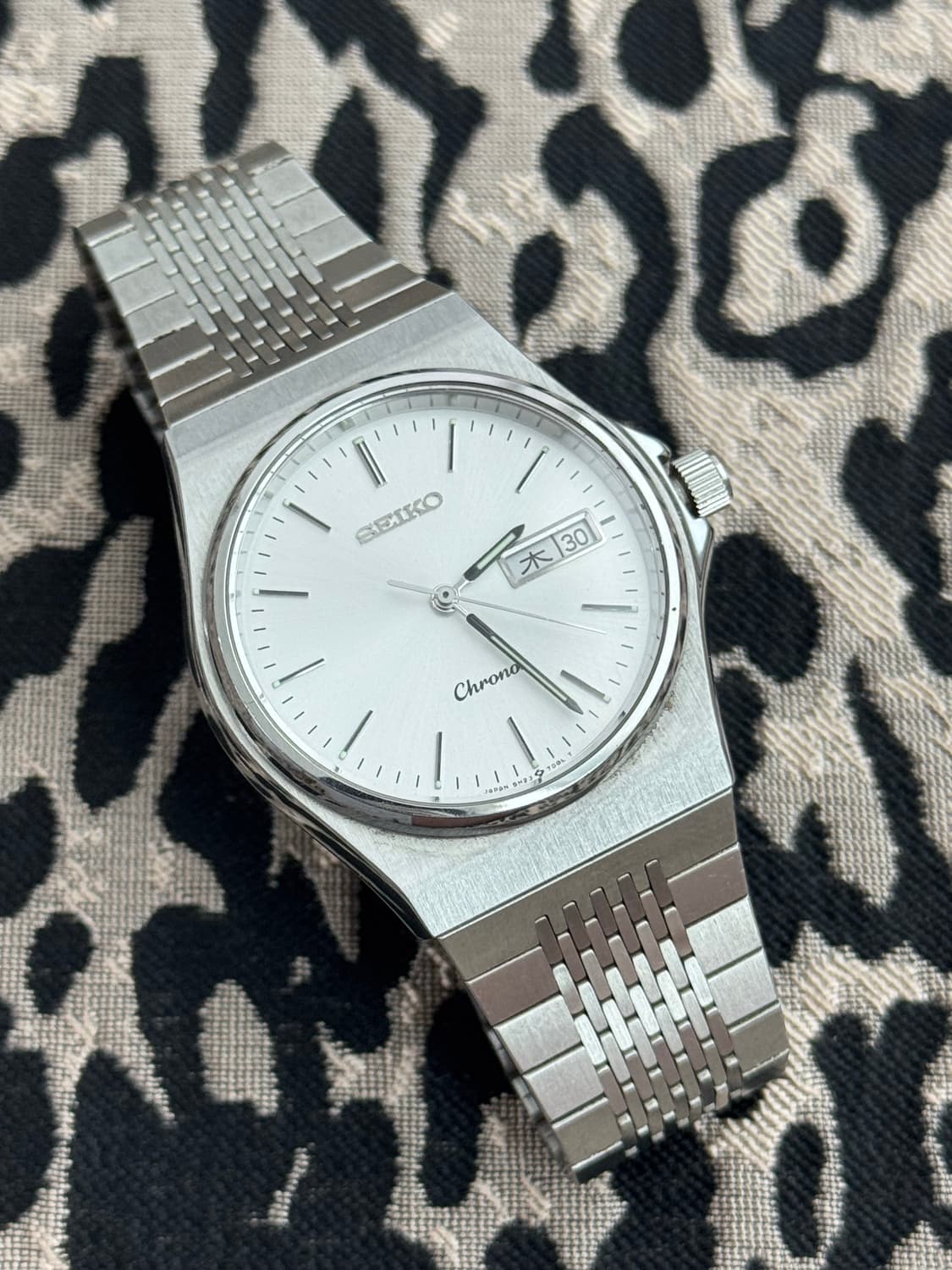 80s 빈티지 세이코 크로노스 쿼츠 상품이미지3