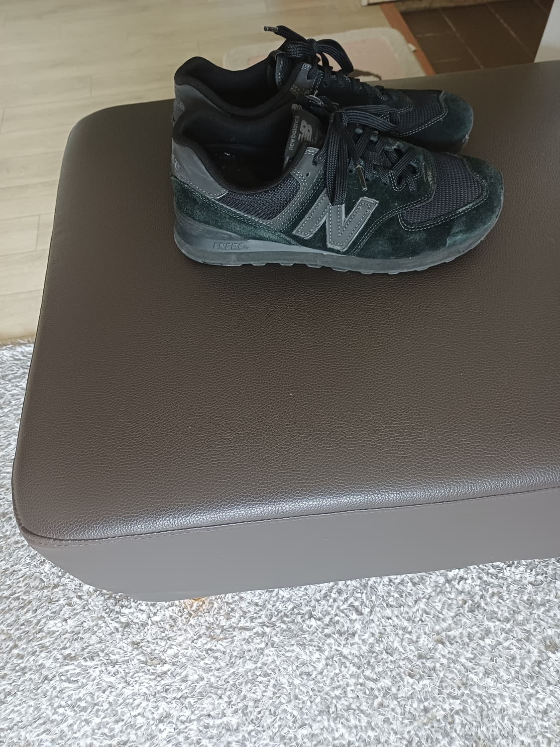 뉴발란스 574 트리플블랙 270  상품이미지3