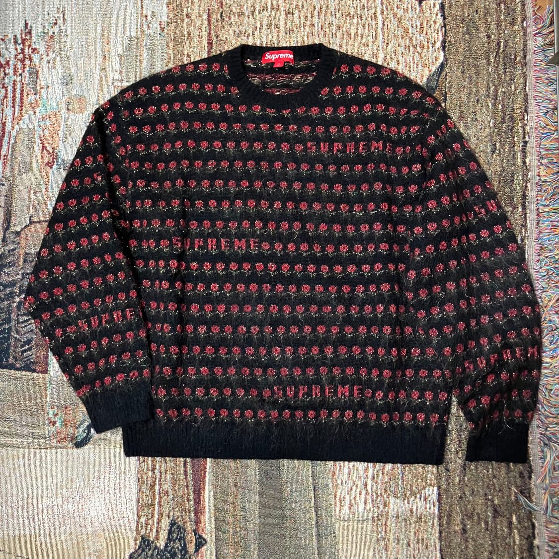 [L] 25FW 슈프림 메탈릭 플라워 스웨터 상품이미지2