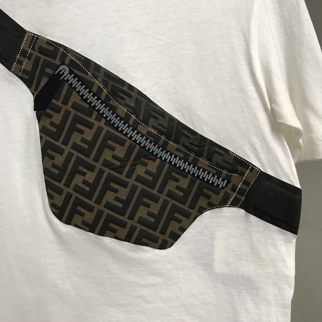 펜디 반팔 티셔츠 12(W) 상품이미지4