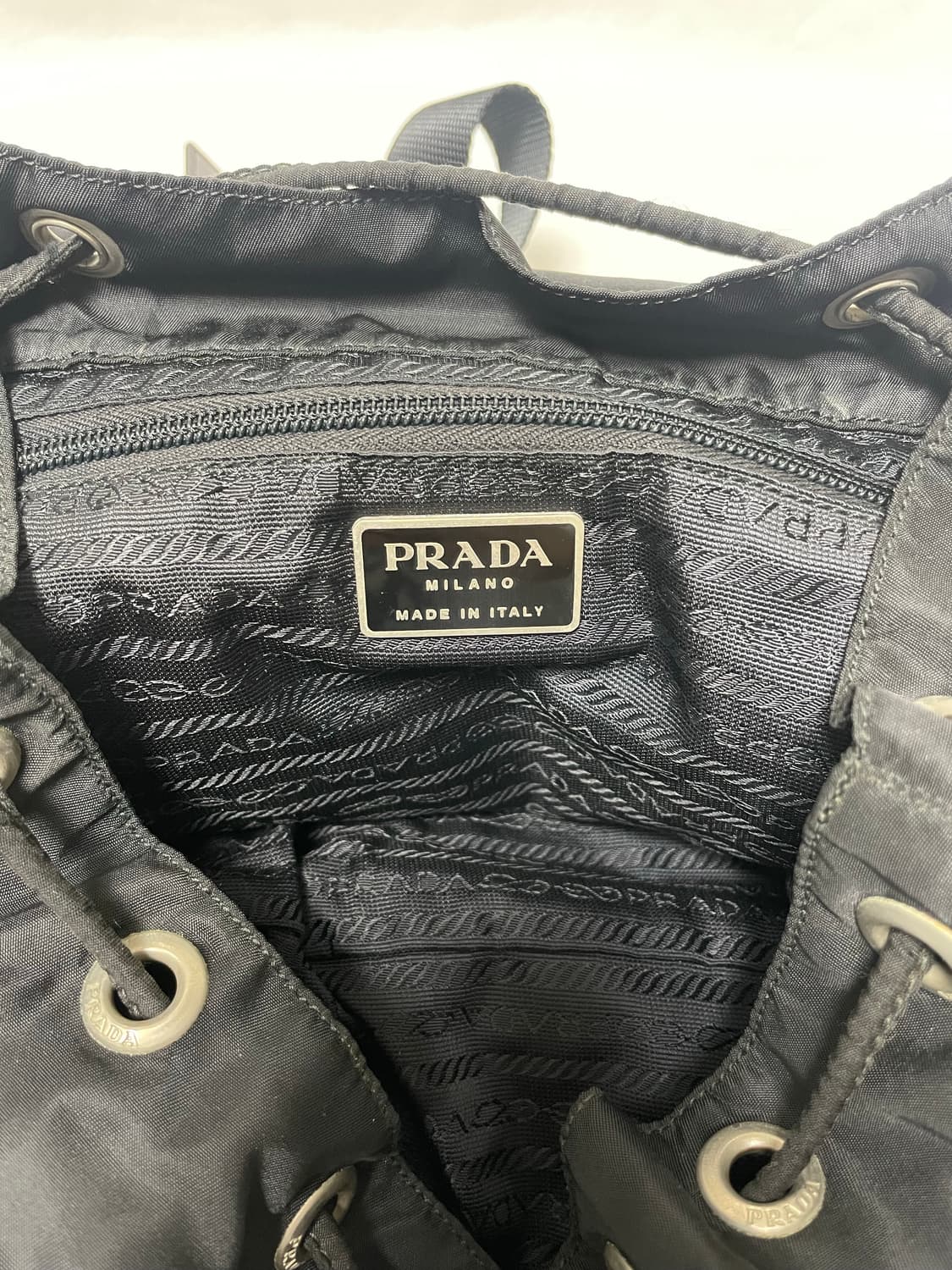 프라다 나일론 백팩 미듐  상품이미지5