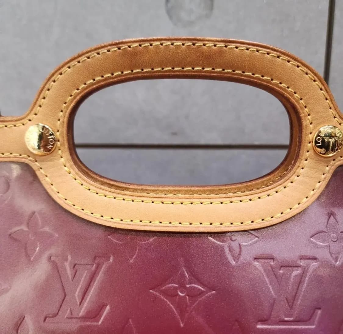 루이비통 모노그램 베르니 룩스부리 상품이미지3