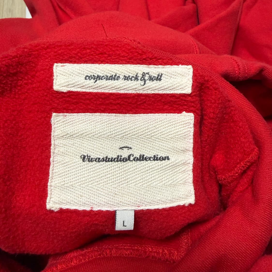 비바스튜디오 후드티 상품이미지2