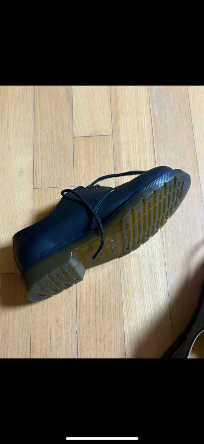 닥터마틴 1461 스무스 블랙 uk8(270) 1회착 상품이미지3