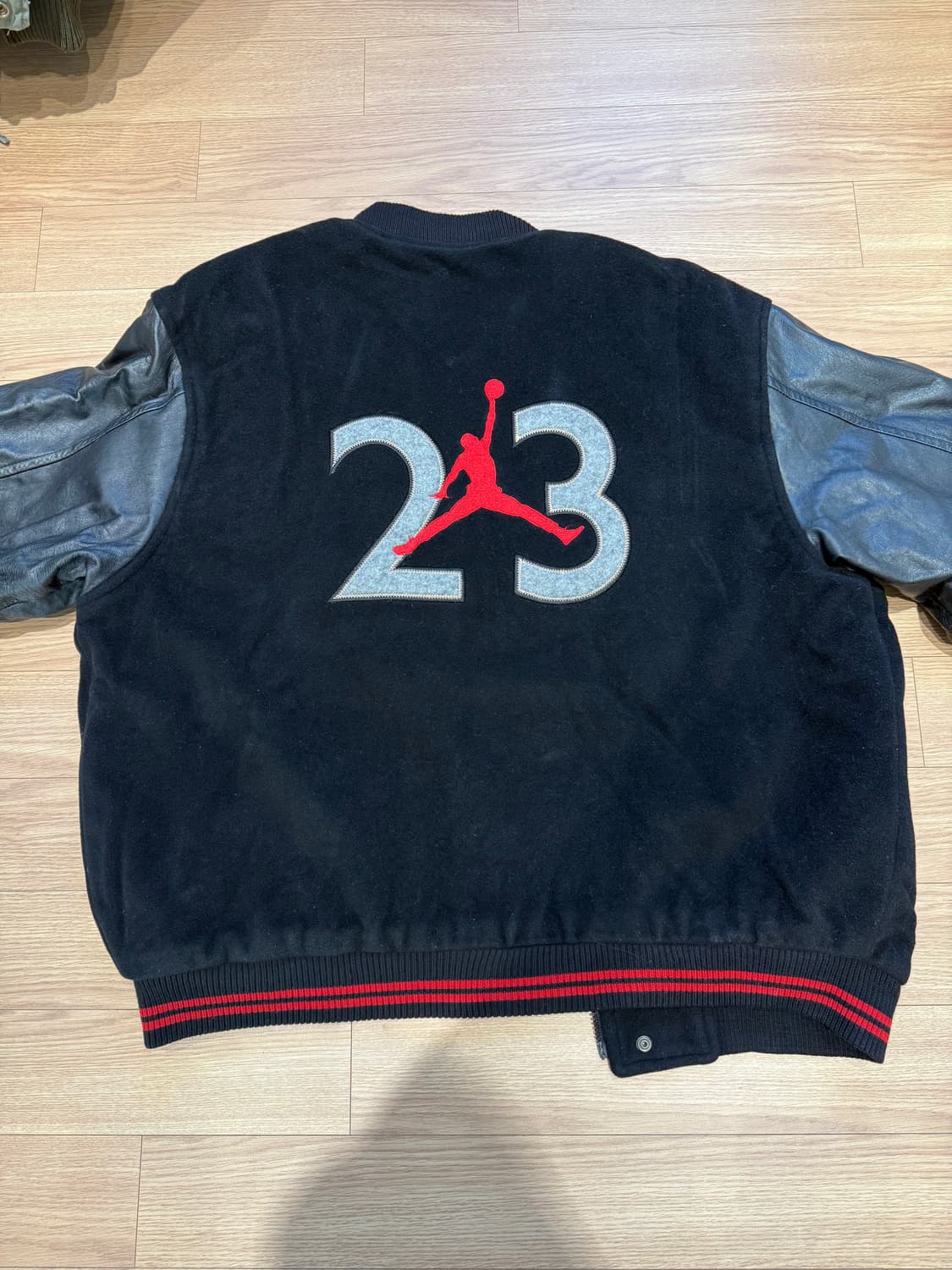 나이키 90s No.23 조던 점프맨 울 바시티 자켓 상품이미지2