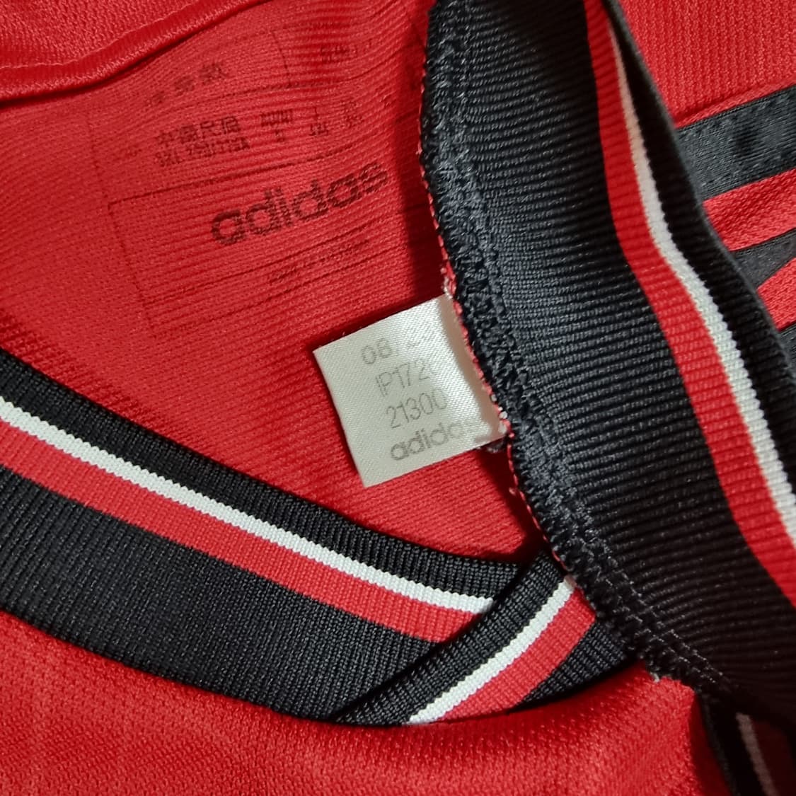 23-24시즌 맨체스터 유나이티드 홈 유니폼 #8 브루노 페르난데스 상품이미지8