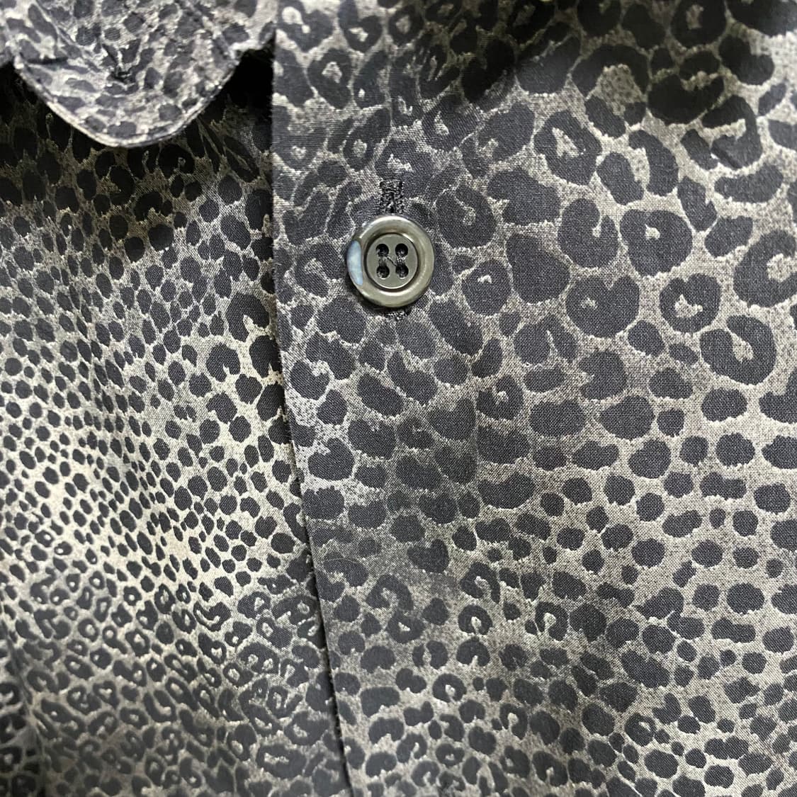 아네스베 레오파드 오버핏 셔츠 상품이미지5