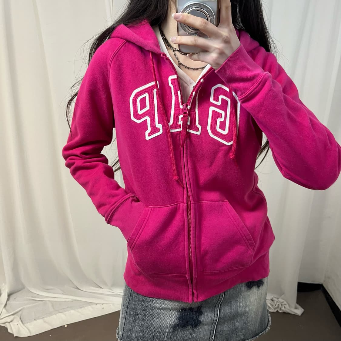 Gap hot pink zip-up hoodie 상품이미지3
