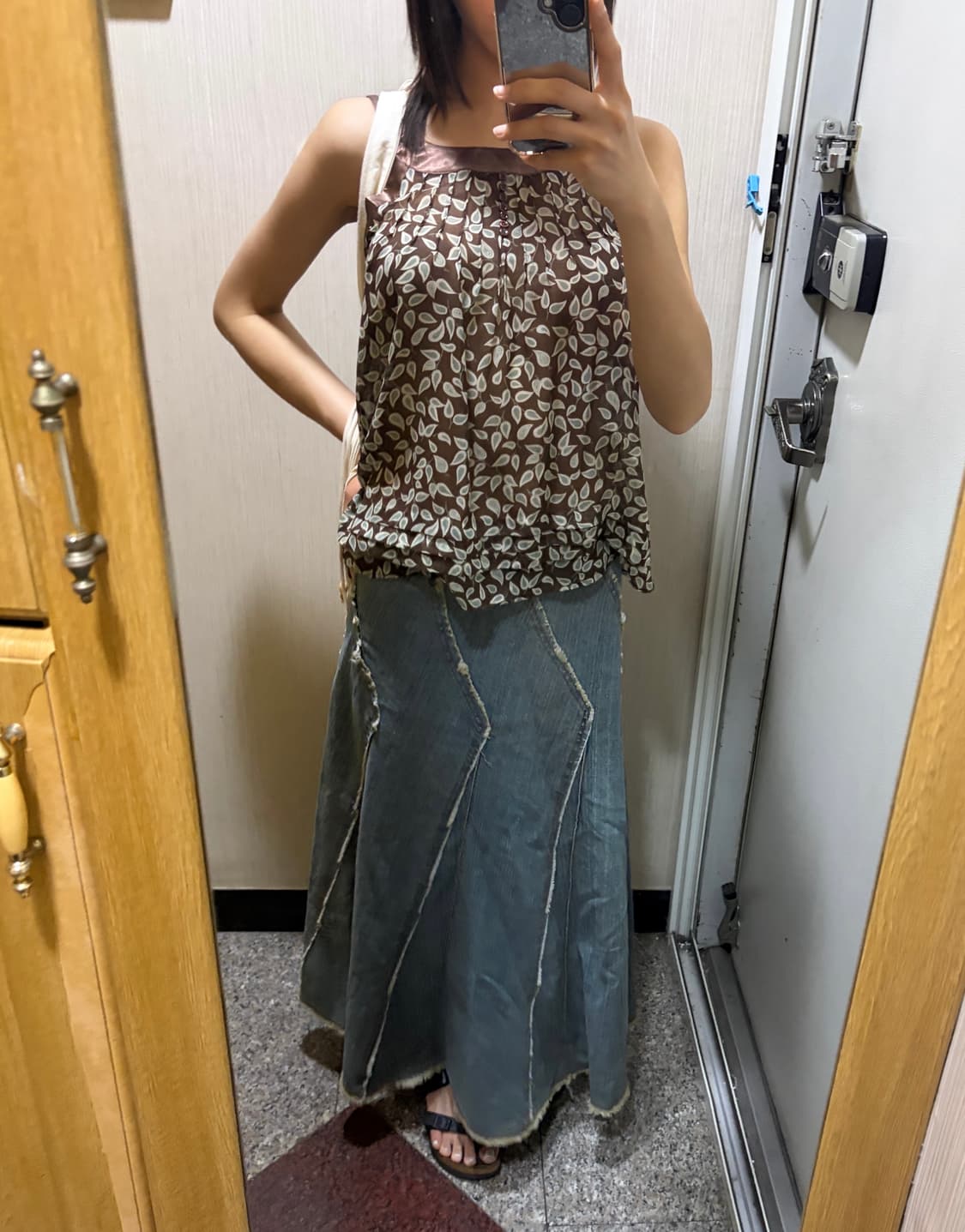 JPN Raw Edge Flare Maxi Denim Skirt 상품이미지5