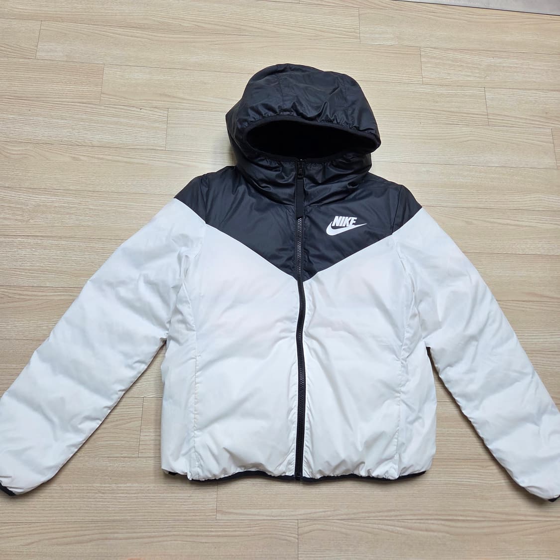 양면 나이키 다운 패딩 상품이미지1