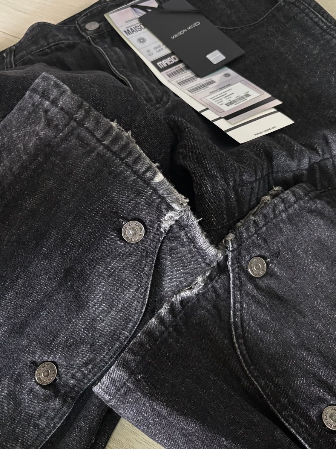 MAISON MINED 메종미네드 BACK FLAP RAW 데님 팬츠 상품이미지5
