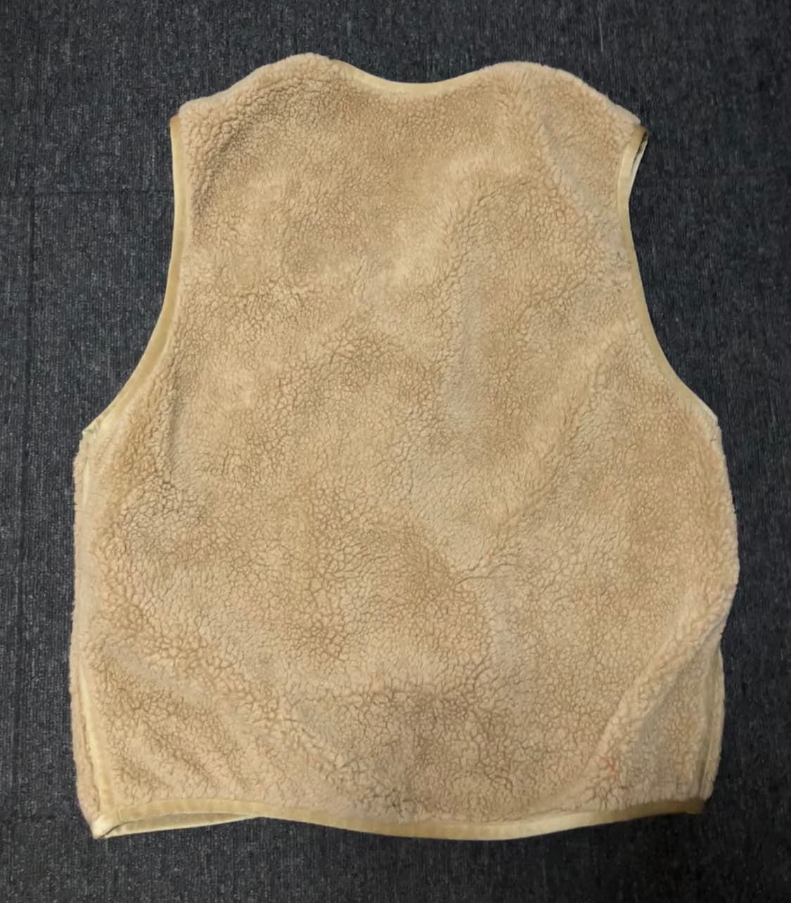 예스터데이투모로우 파시즘 플리스 베스트 상품이미지5