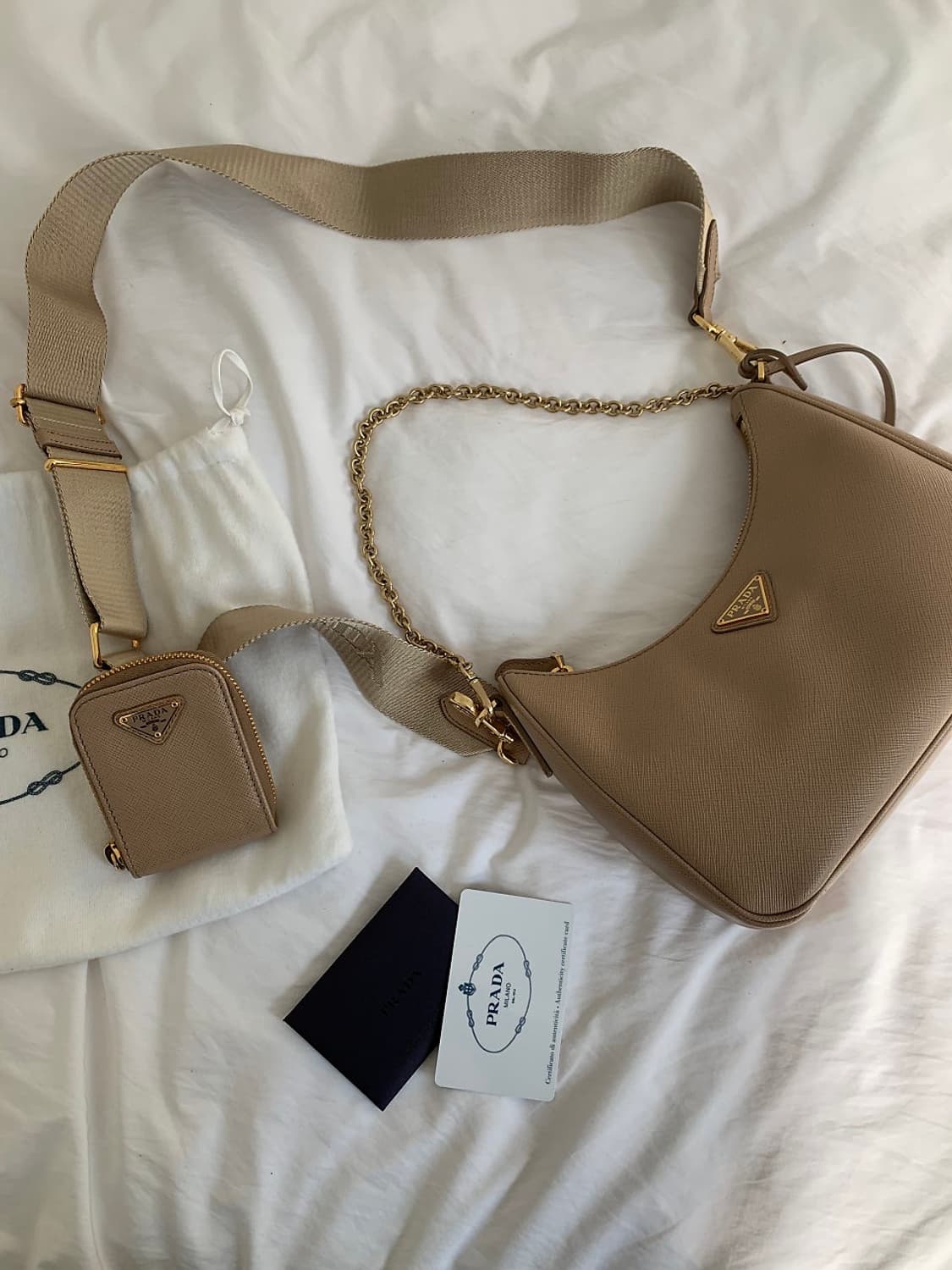 프라다 가죽 숄더백 상품이미지1