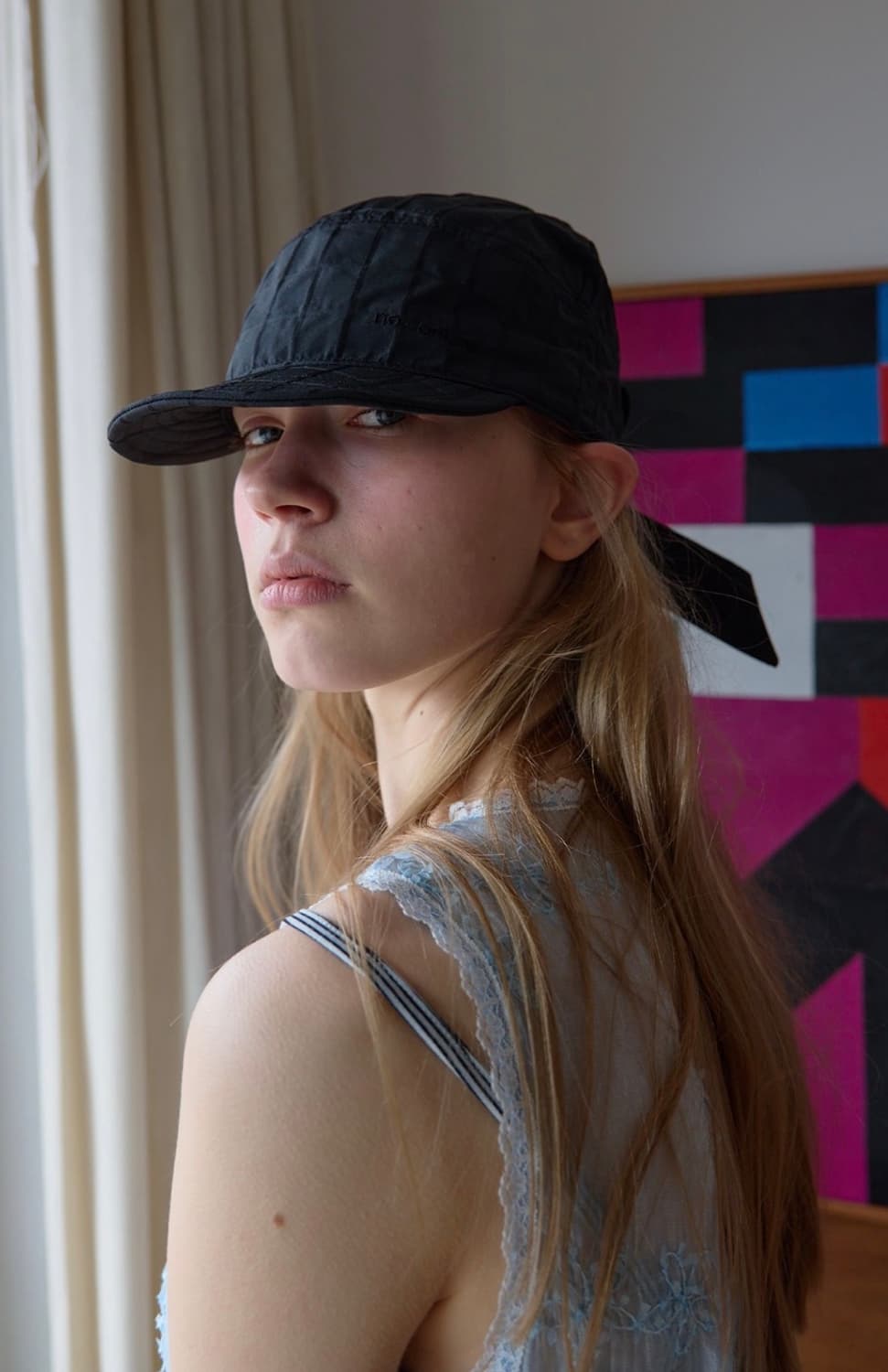 노컨텐츠 리본 블랙캡 상품이미지1