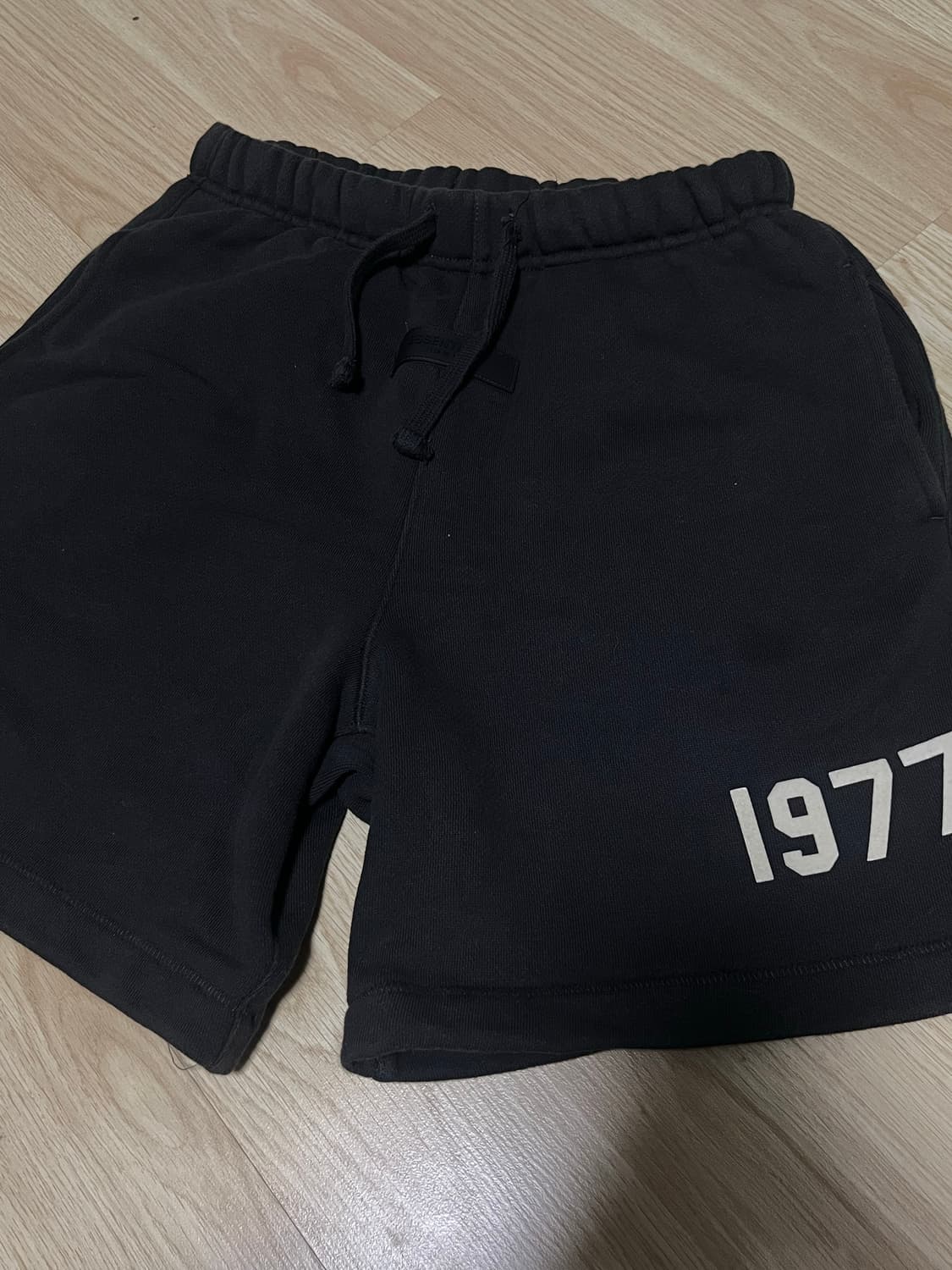피어오브갓 에센셜 22ss 1977 팬츠 판매 상품이미지1