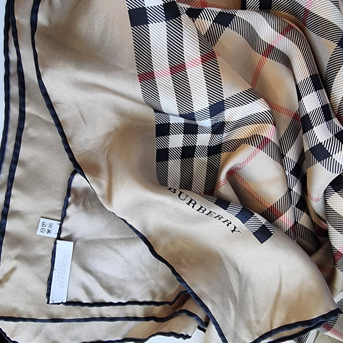 버버리 체크 스카프 브라운계열 상품이미지8