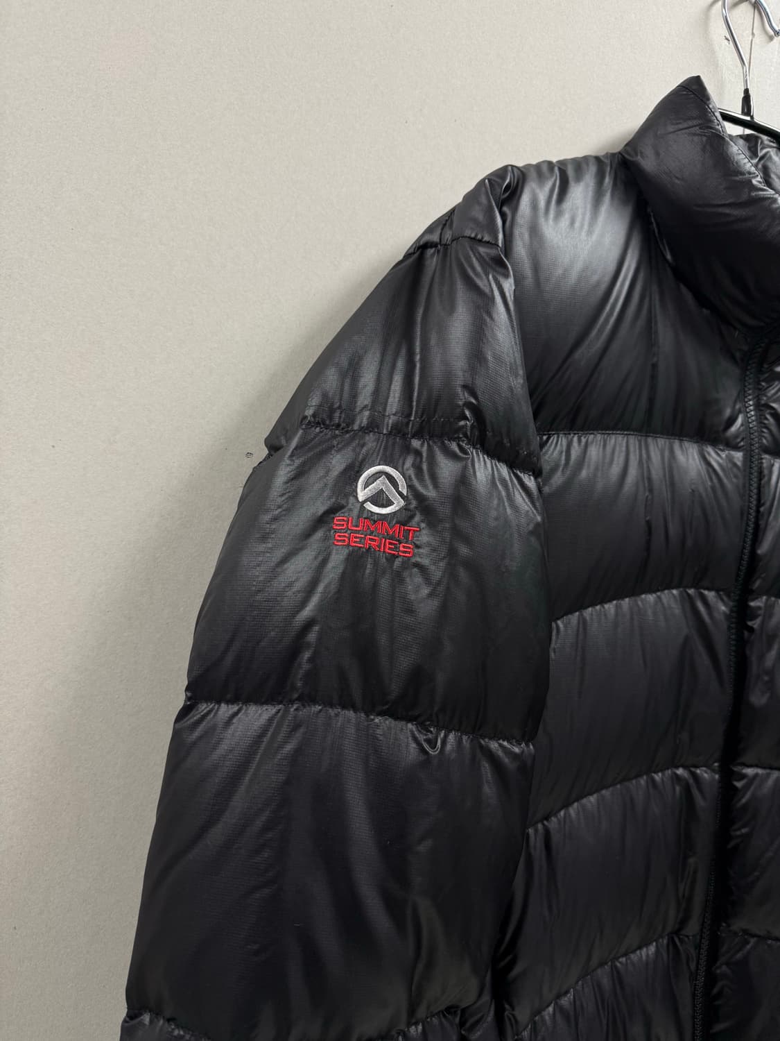 남성 S (95추천) / 노스페이스 아콘카구아 서밋시리즈 패딩 블랙 상품이미지3