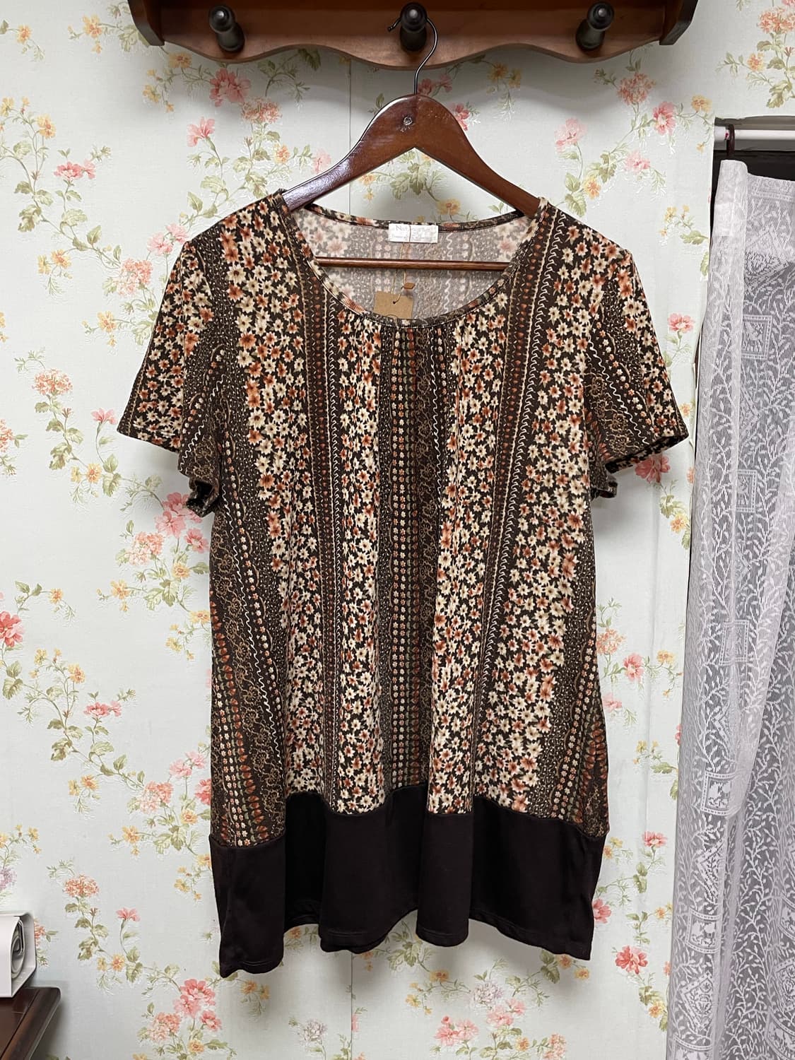 보헤미안 브라운 반팔티셔츠 상품이미지1