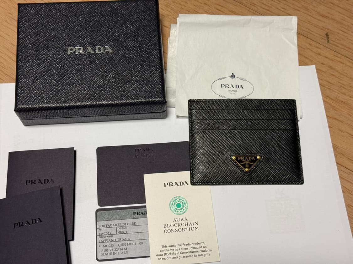 프라다 카드지갑 상품이미지1