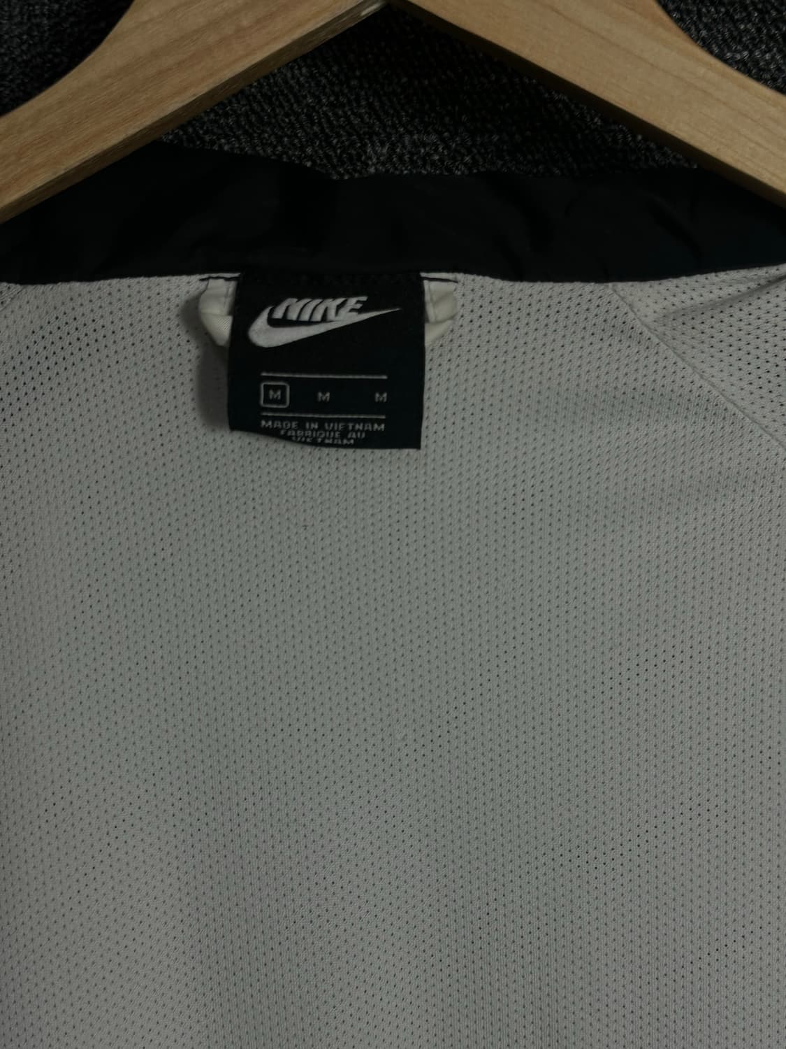 나이키 바람막이 M 블랙/화이트 상품이미지3