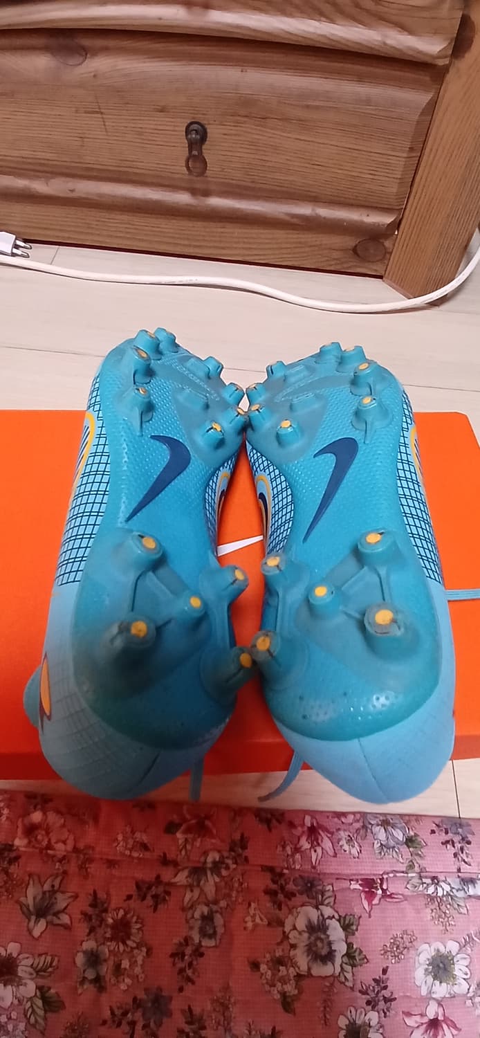 나이키 머큐리얼 슈퍼플라이 8 아카데미 MG 축구화(255mm)  상품이미지7