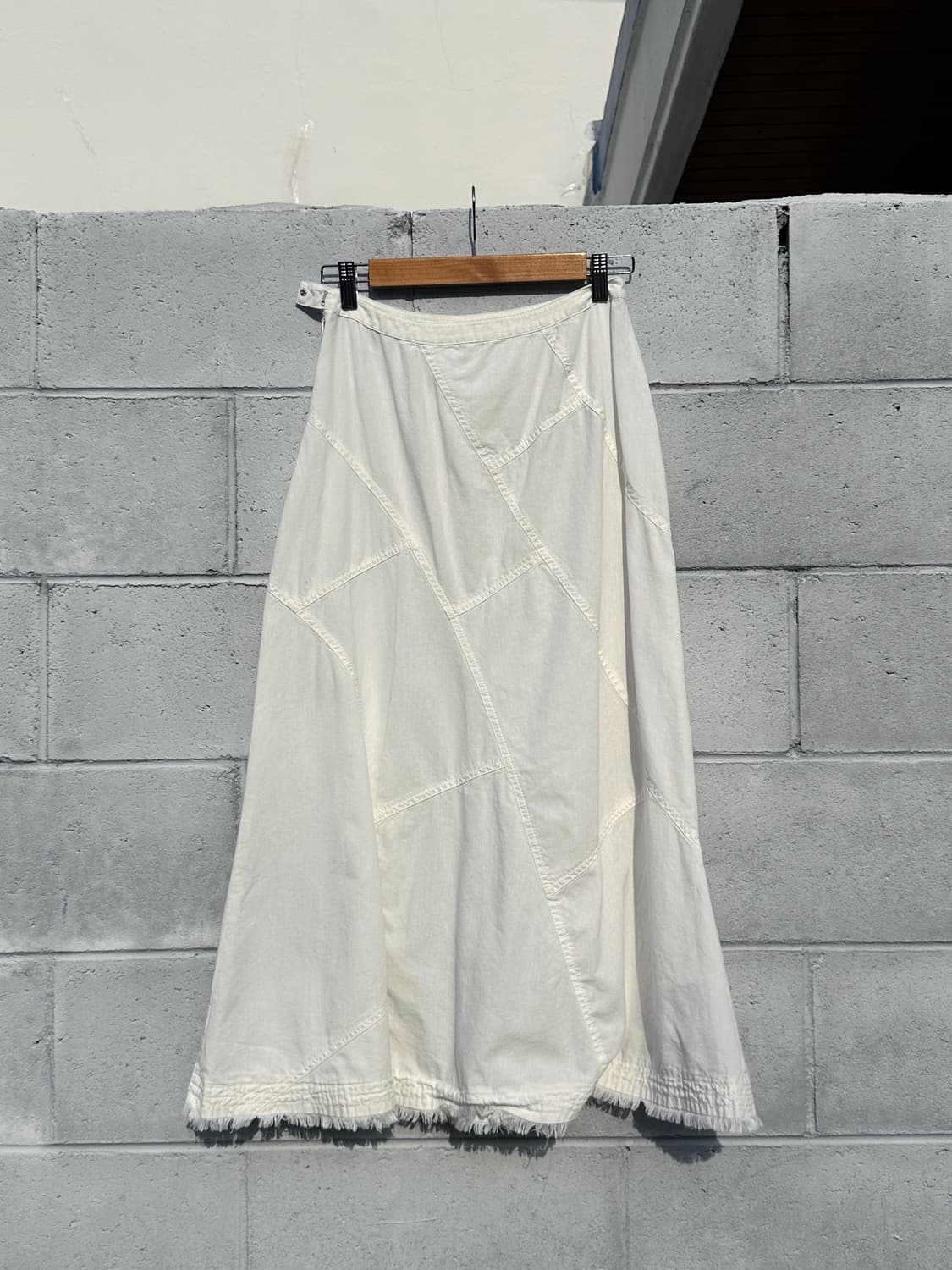화이트 코튼 프린지 스커트 상품이미지1