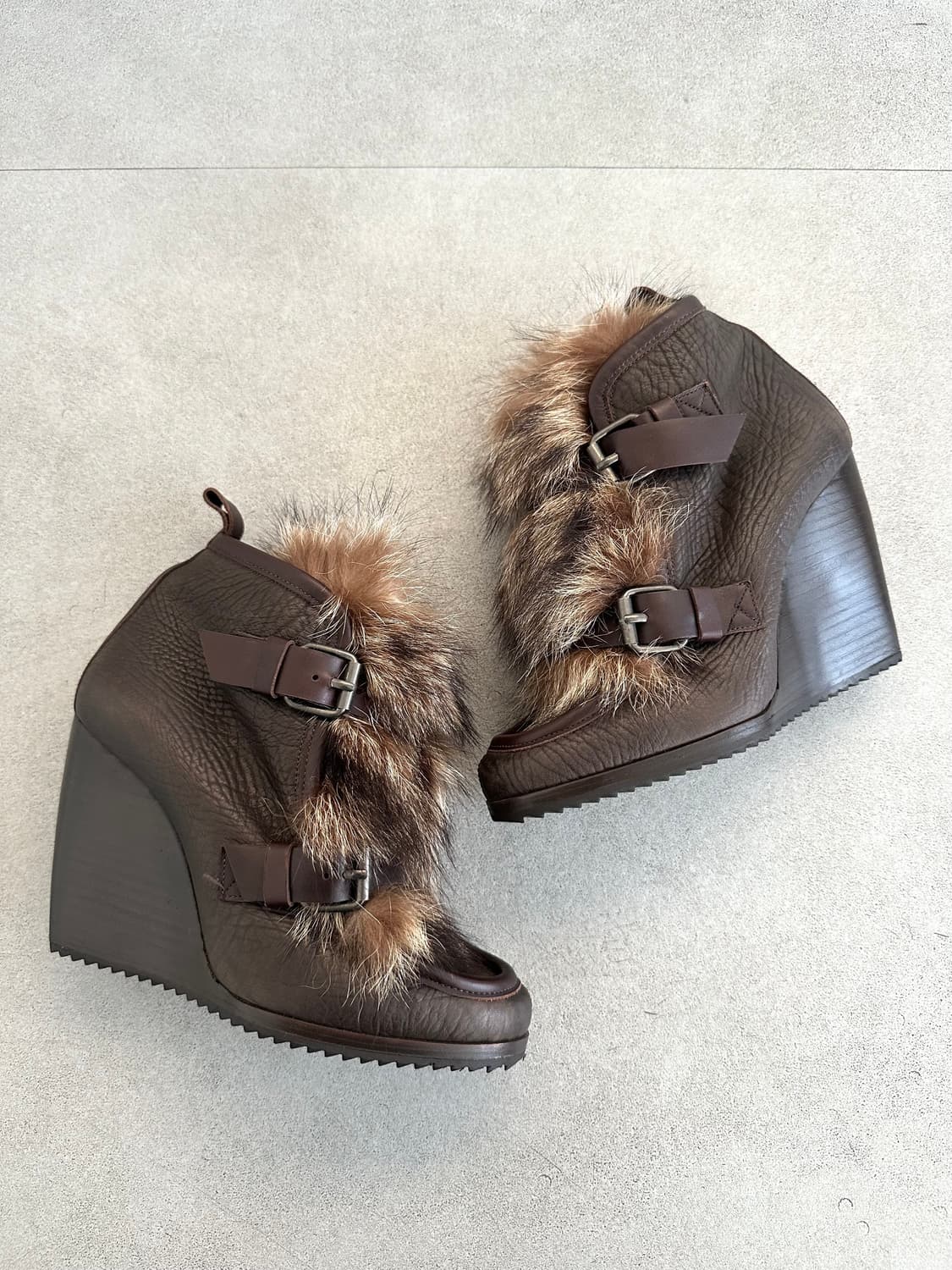 피에르하디 아카이브 브라운 퍼 레더 웨지부츠 상품이미지1