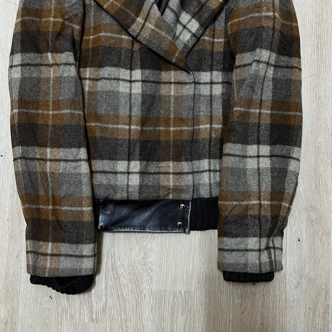 DECO 데코 여성 모직 울 체크자켓 S/90  상품이미지3