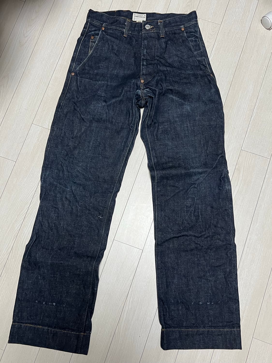 아웃스탠딩 신치백 데님 팬츠 S사이즈 상품이미지2