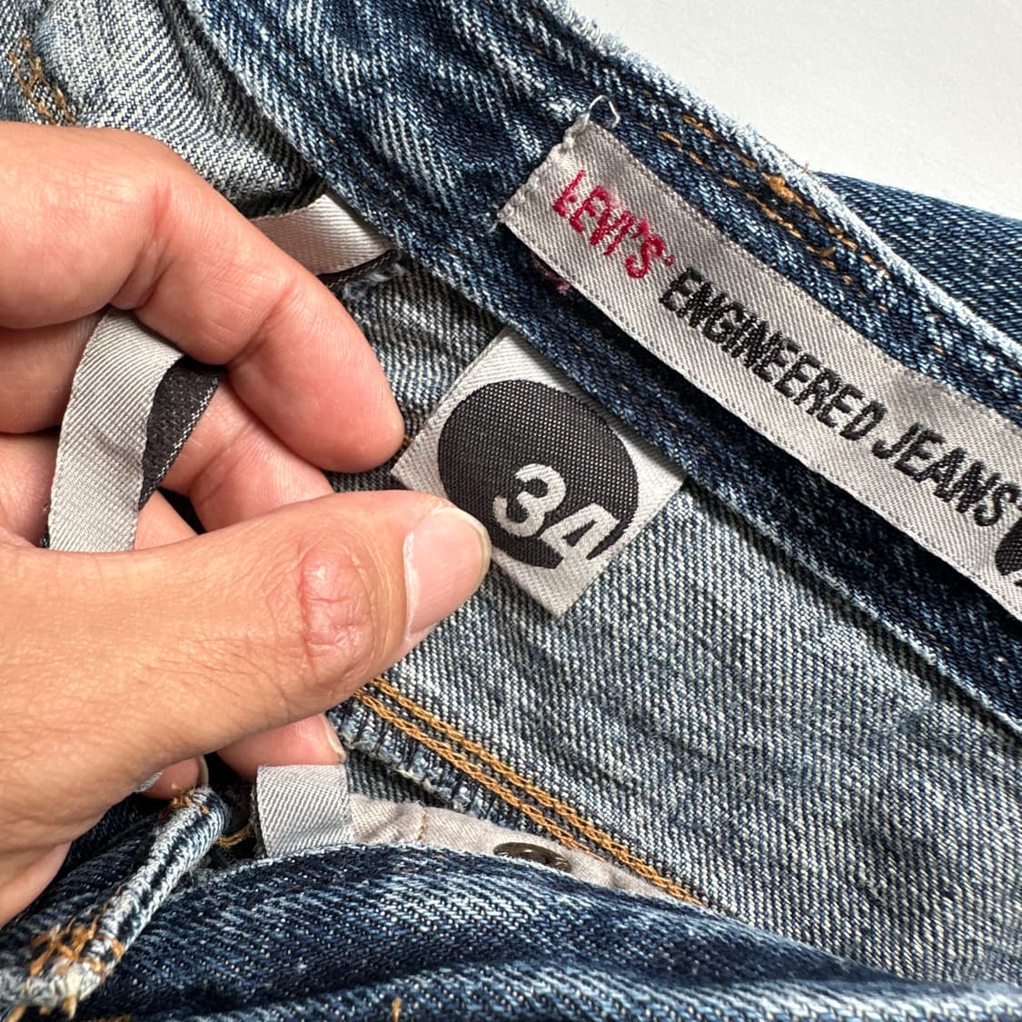 Levi's 리바이스 엔지니어드 스컬 포켓 데님 팬츠 상품이미지7