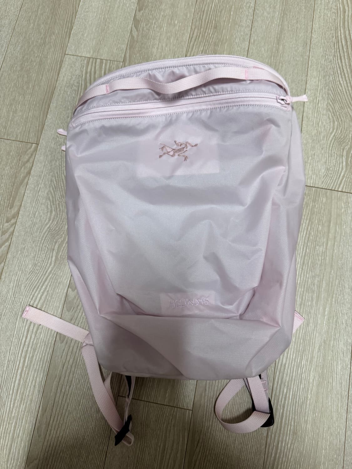 아크테릭스 헬리아드 15 백팩 핑크 글로우 상품이미지2