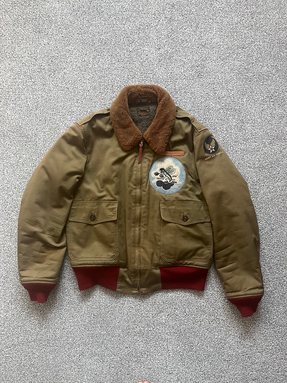 버즈릭슨 B-10 369th BOMB SQ 40 (레드립) 상품이미지1