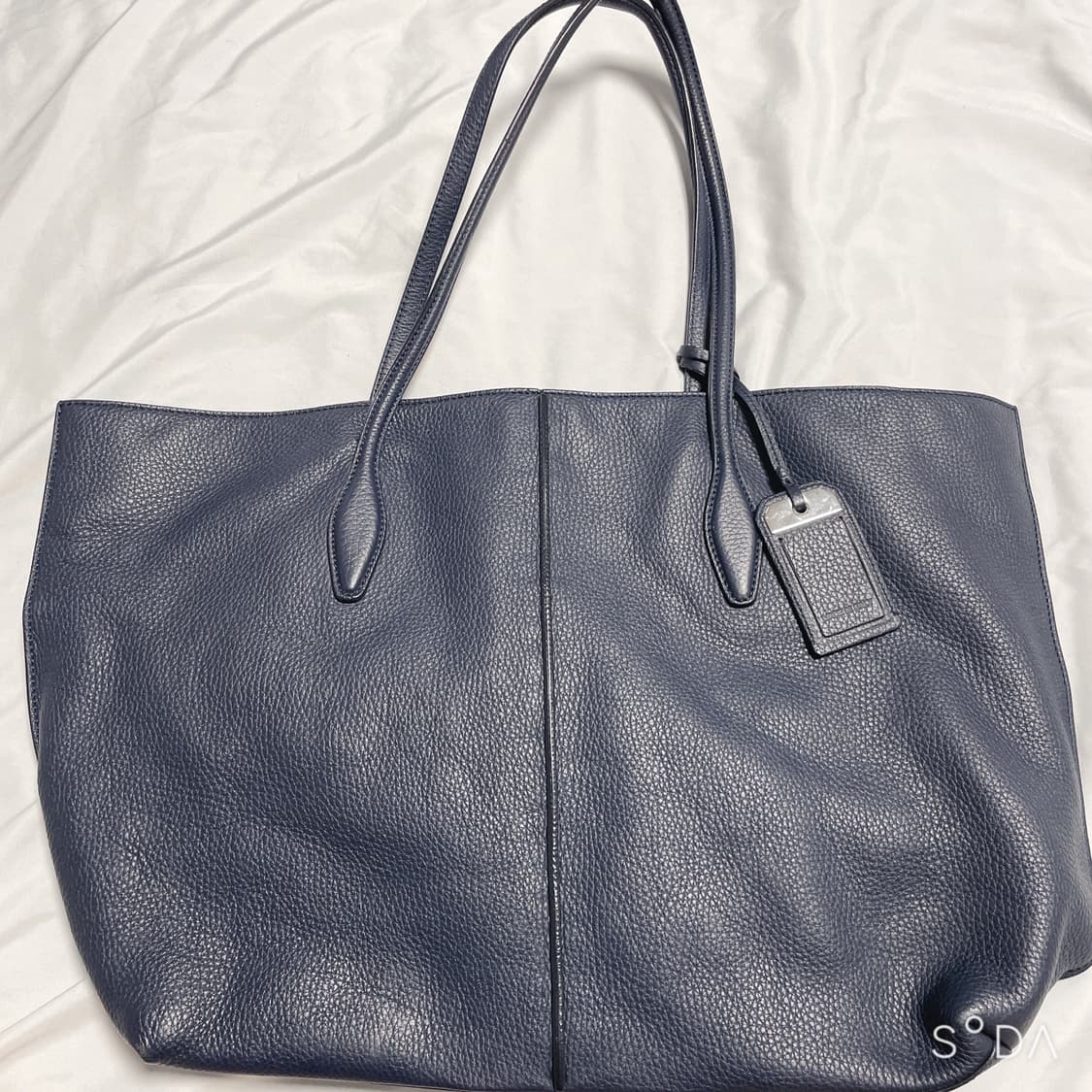 토즈 네이비 쇼퍼백 상품이미지2