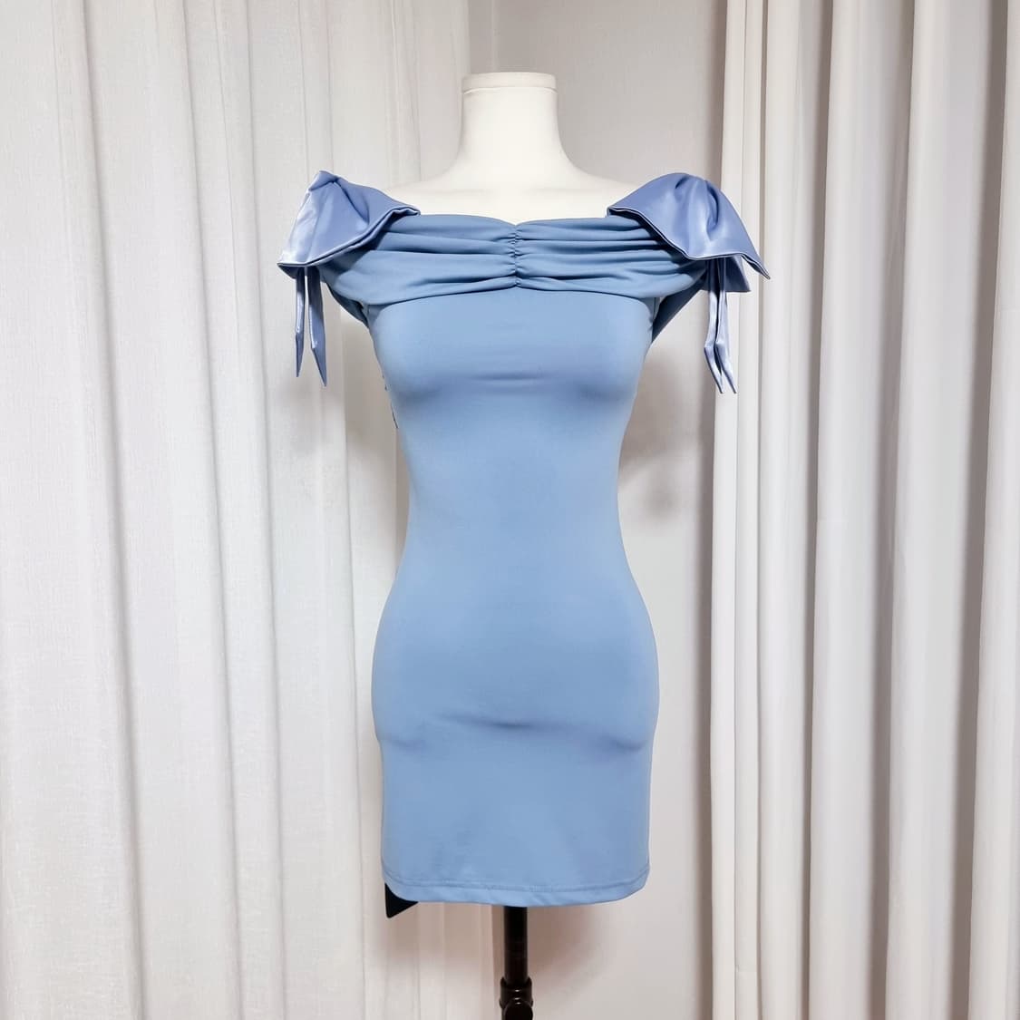 SHEIN 쉬인 숄더리본 스판 원피스 (44~55/표기S) 택달린 새상품 상품이미지1