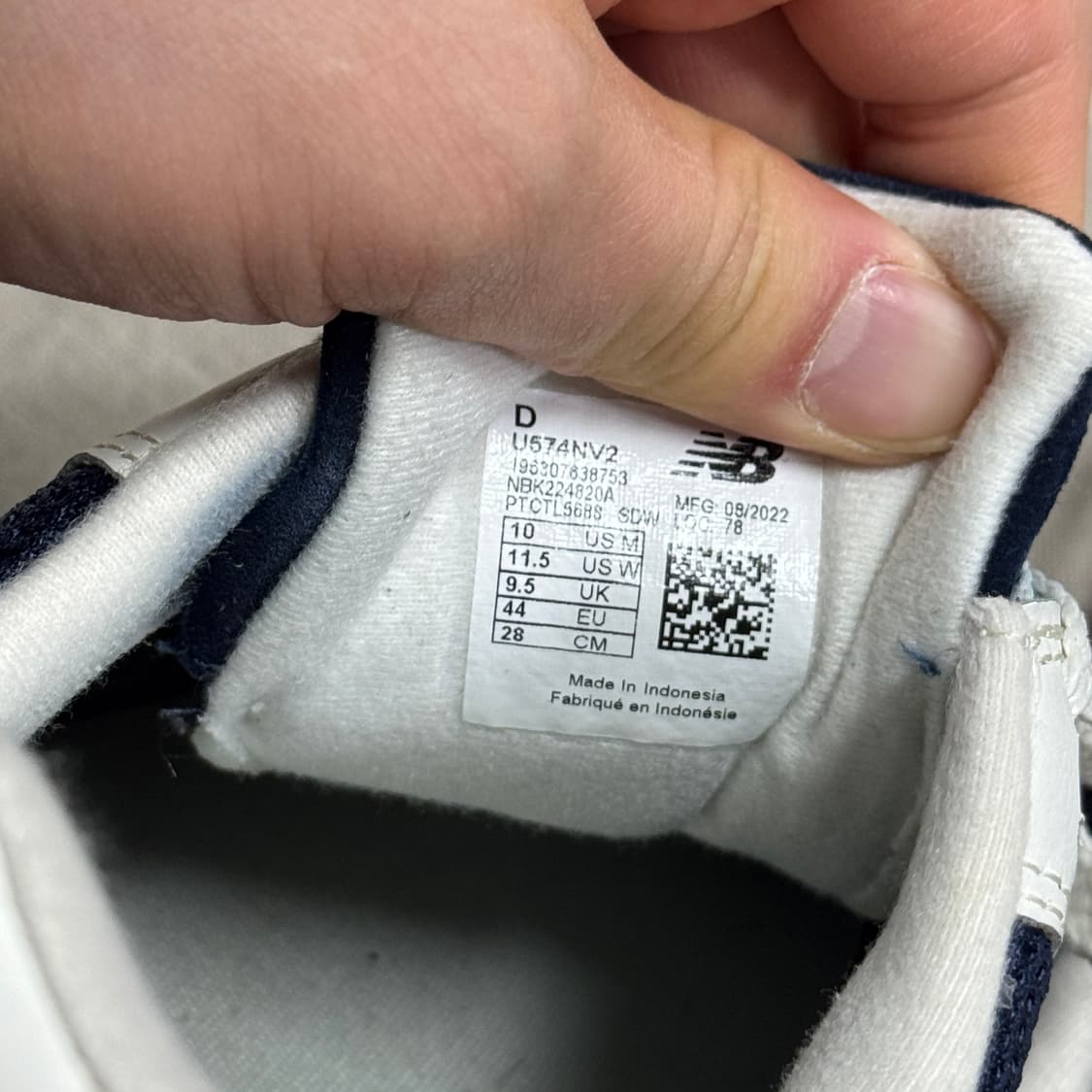 뉴발란스 스웨이드 네이비 574 280 상품이미지6