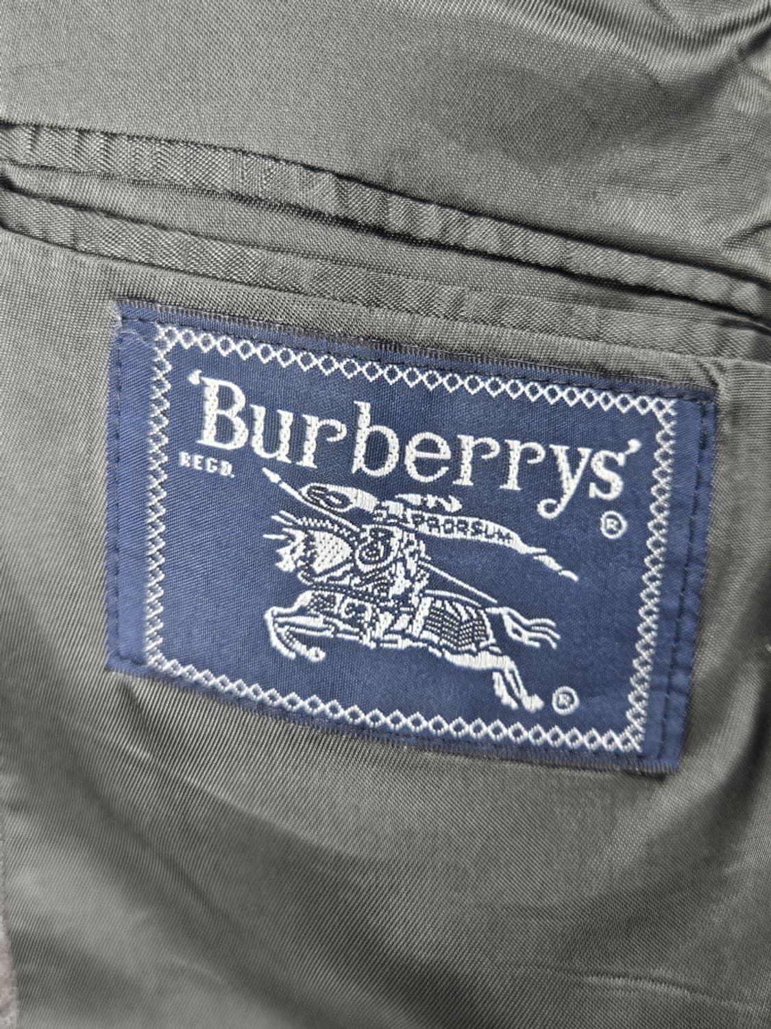 버버리 투 버튼 블레이저 싱글 자켓 ( 40 R ) / 10079 상품이미지9