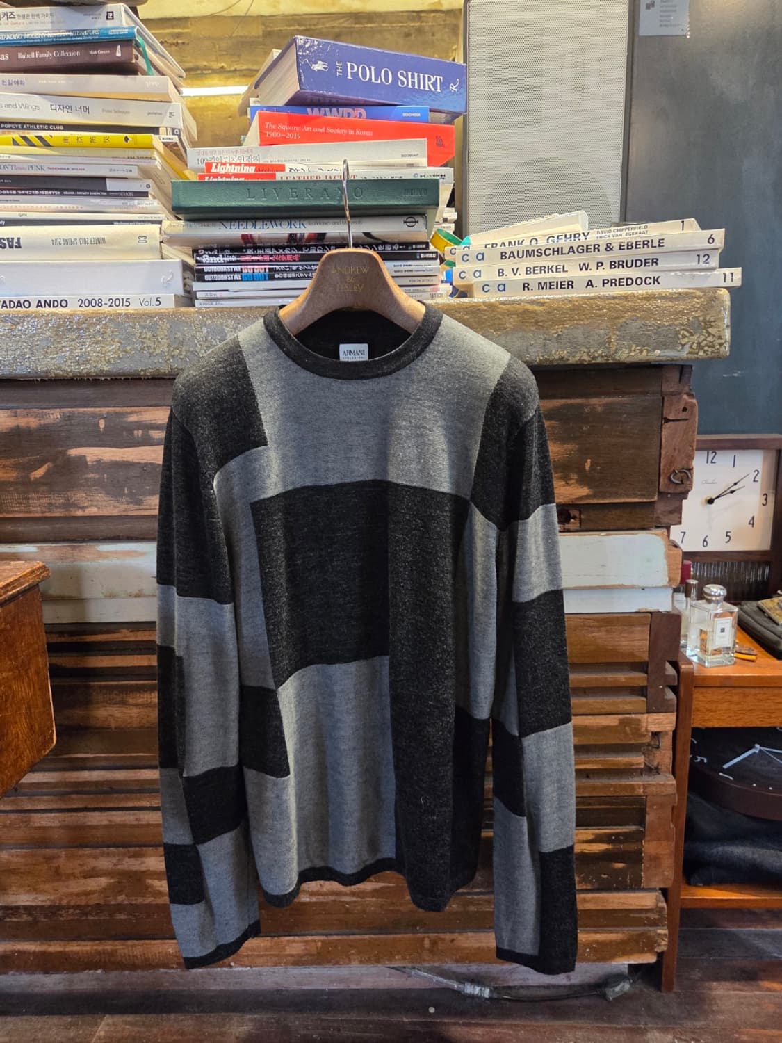 아르마니 꼴레지오니 니트 상품이미지1