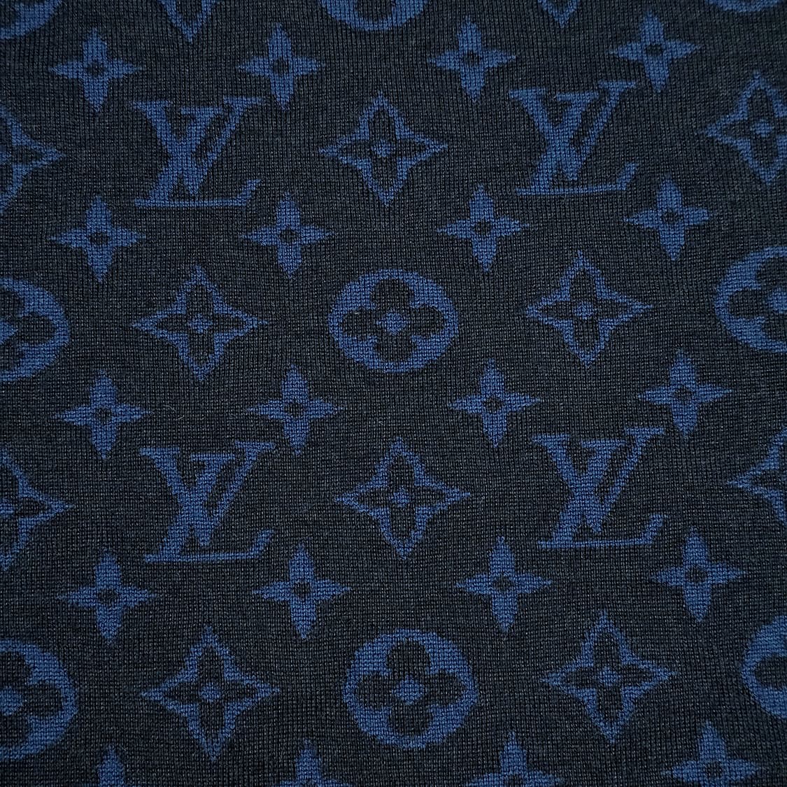 루이비통 모노그램 캐시미어 니트 상품이미지3