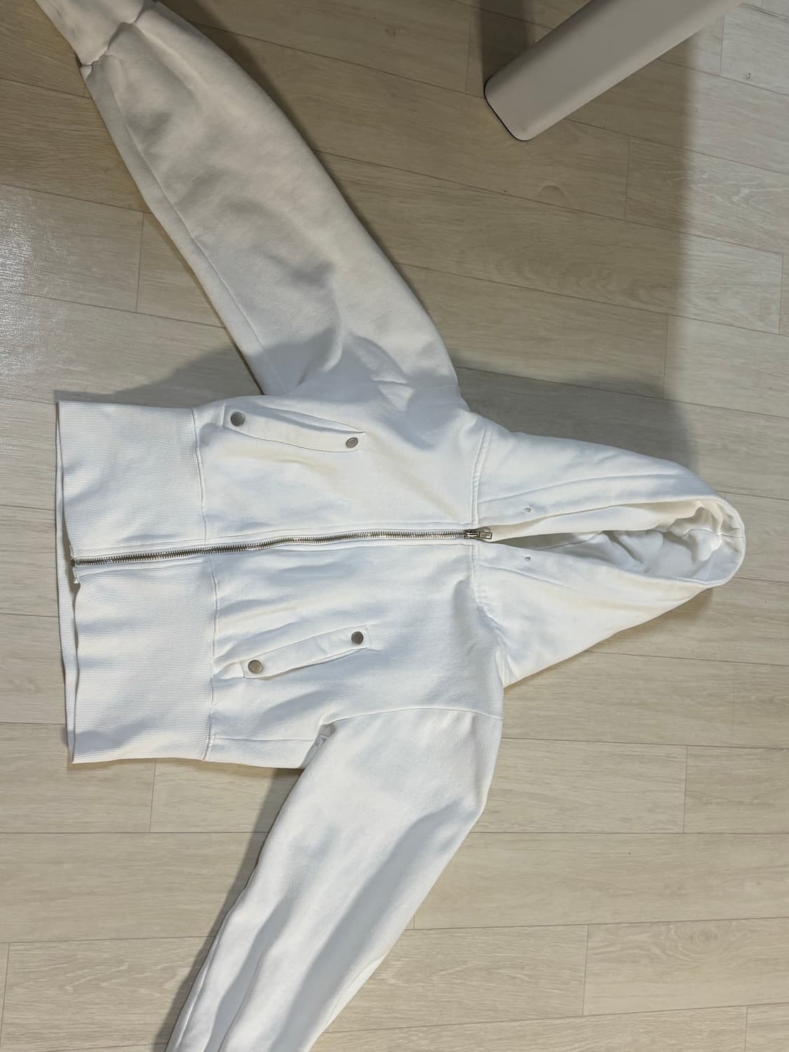 킴즈서울 화이트 후드집업 상품이미지2