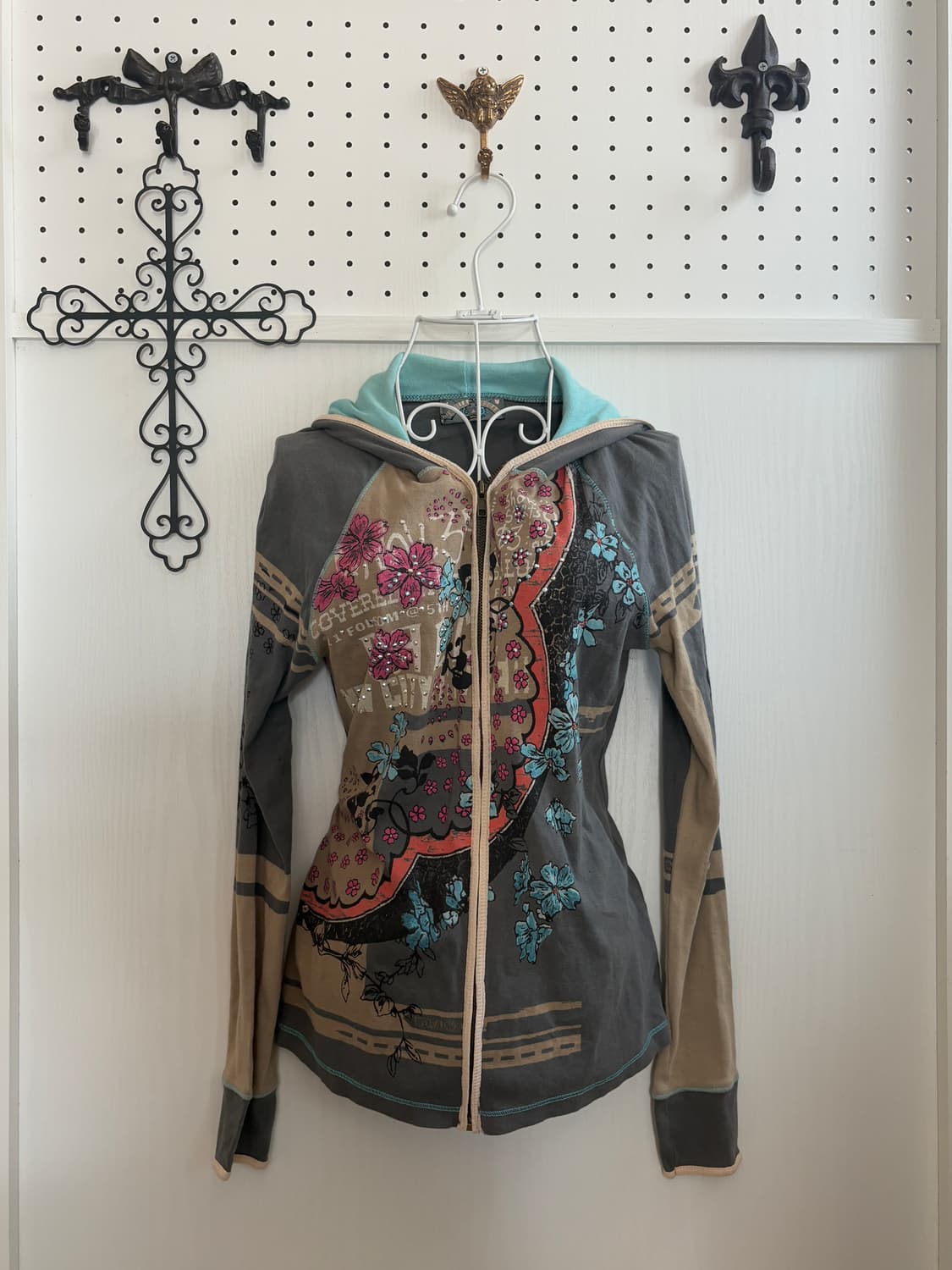 • Oriental Patch Hoodie Zip-Up 상품이미지1