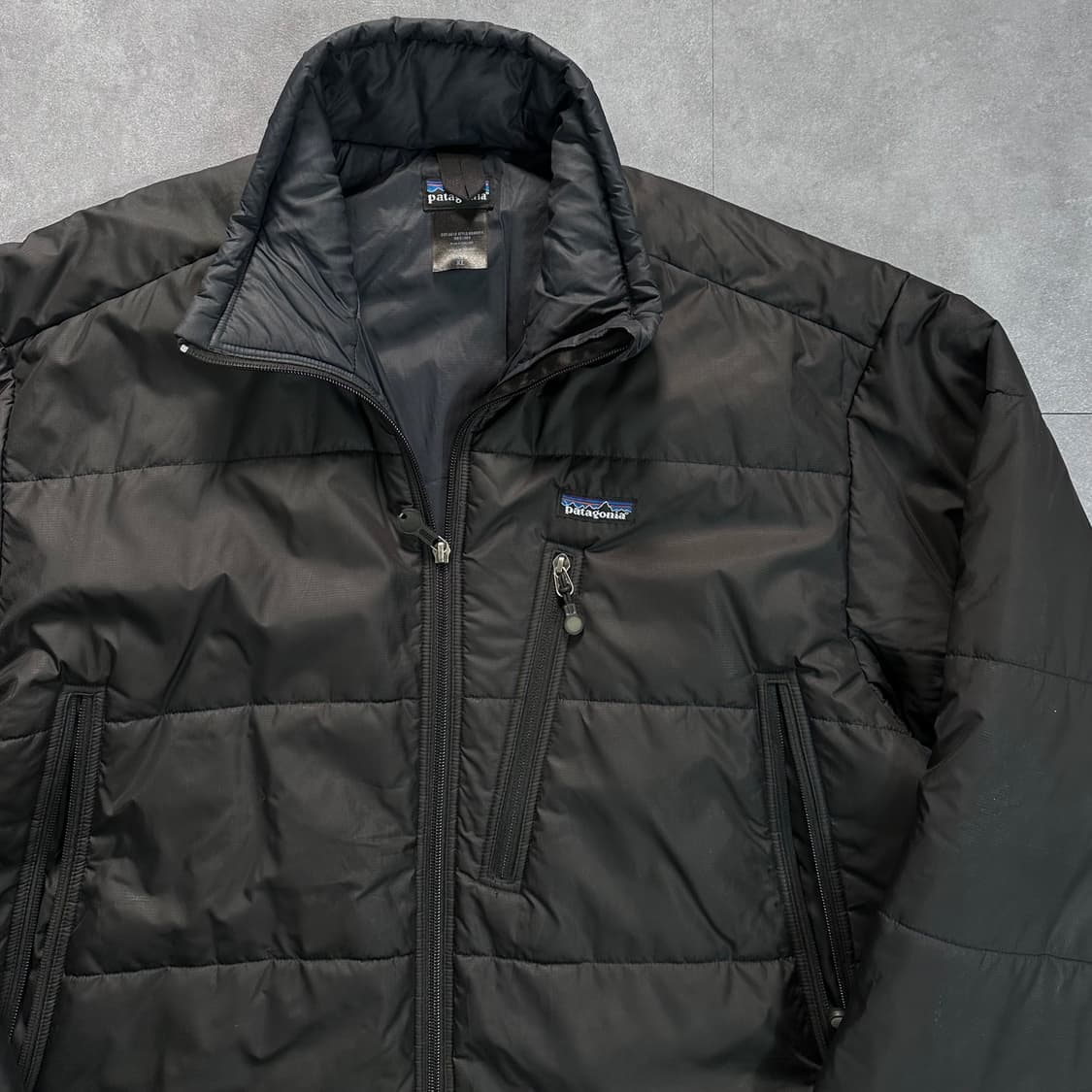 파타고니아 블랙 퍼프 자켓 (va.84) 상품이미지4