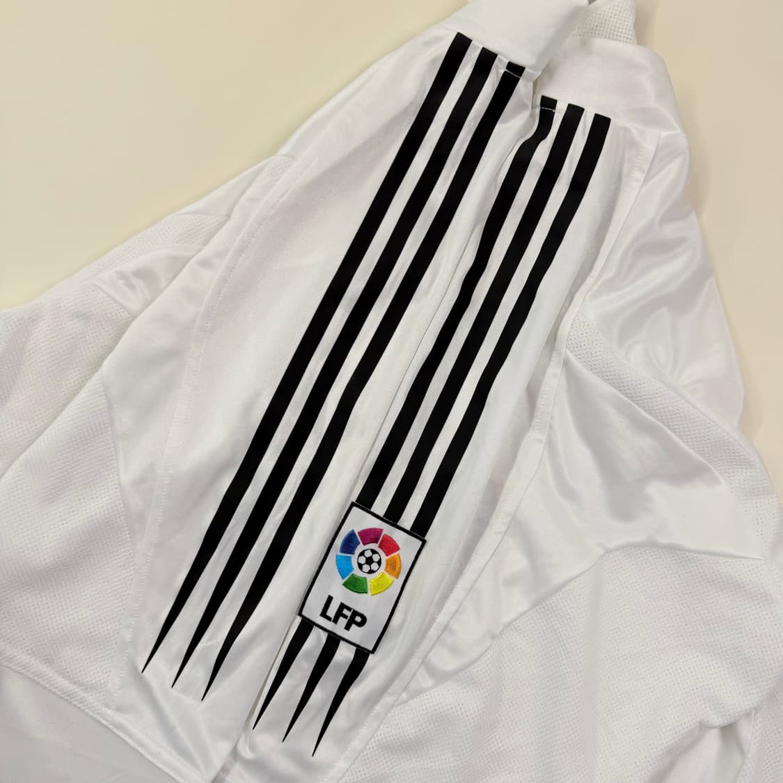 04-05 레알마드리드 홈 지단 유니폼 상품이미지4