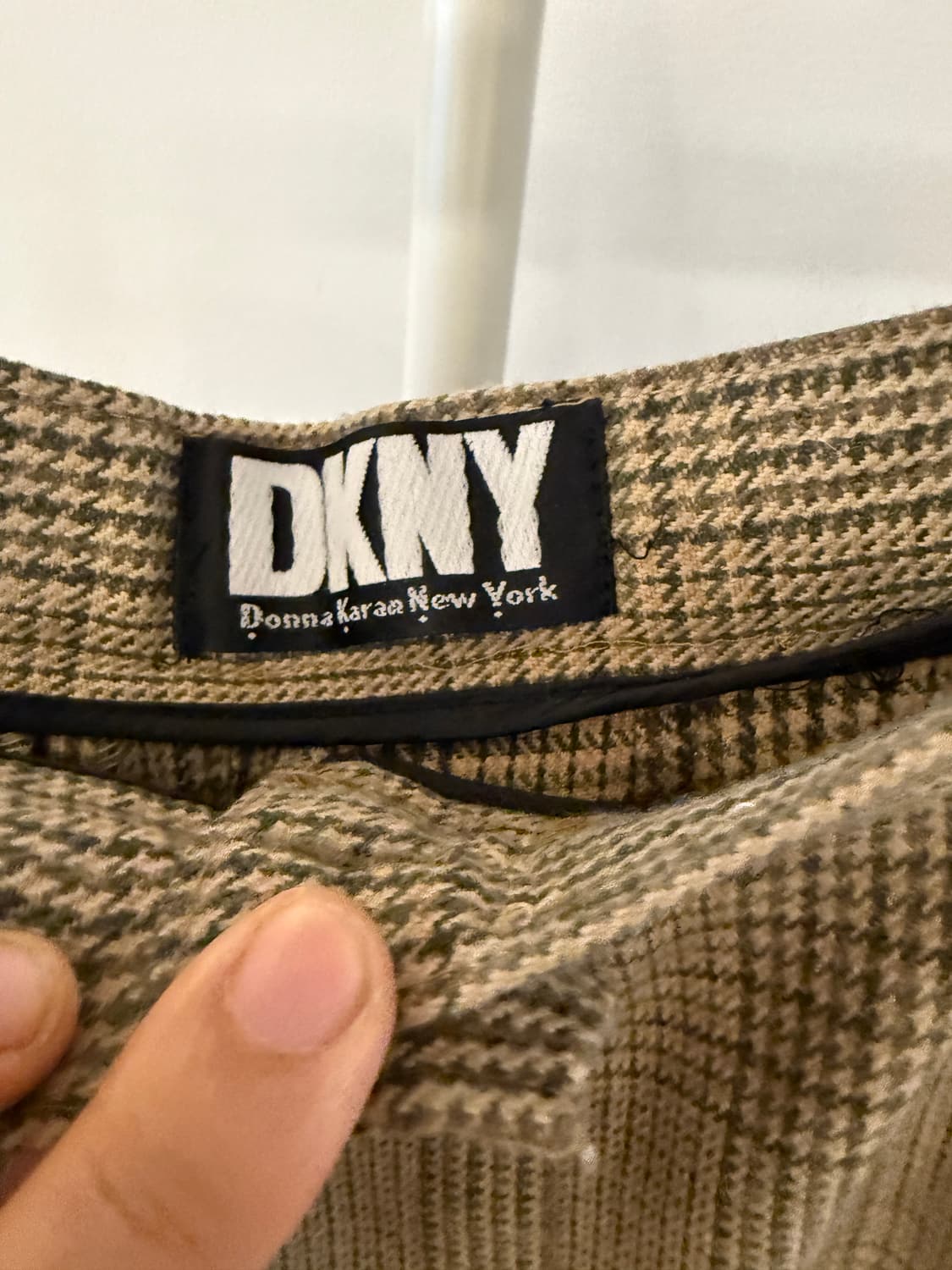 DKNY 브라운 체크 반바지  상품이미지3