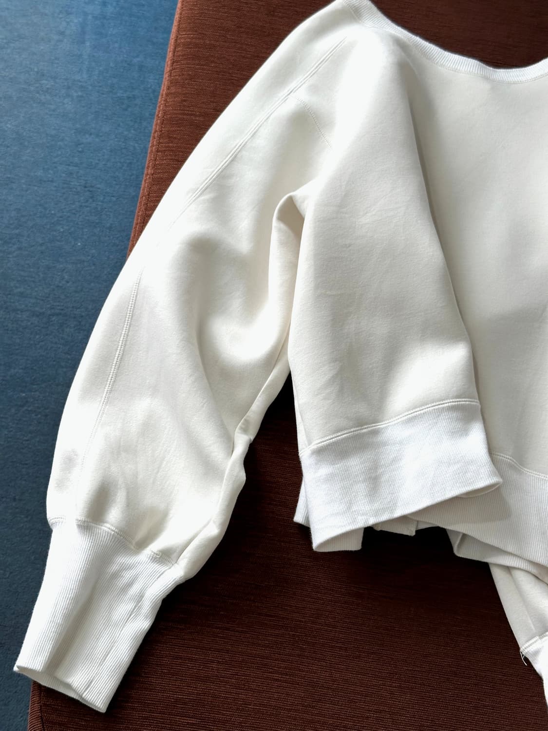 Poly rayon crew neck cropped cardigan 상품이미지5