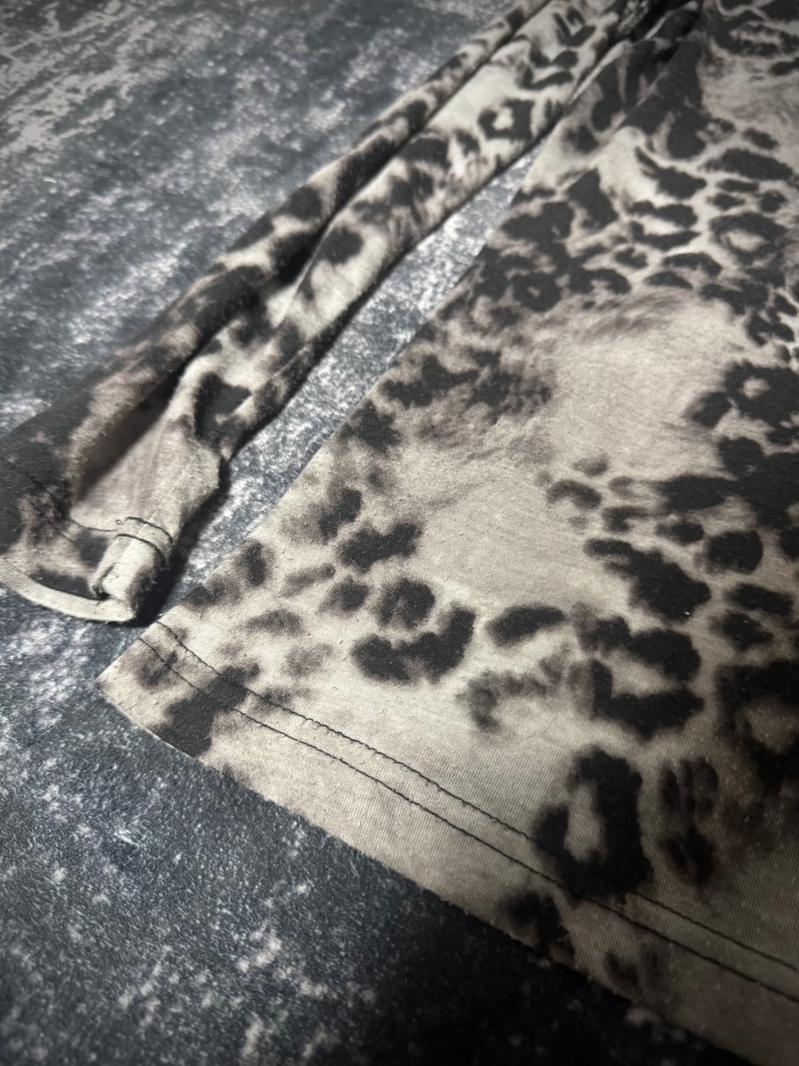 00s Mode Leopard Design Long Sleeve 상품이미지3