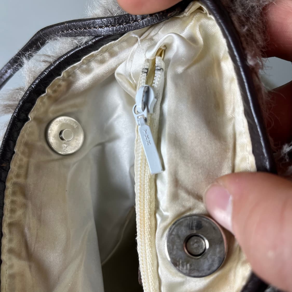 [Courreges] 꾸레쥬 퍼 크로스백 상품이미지5