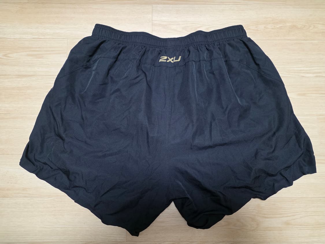 2XU 러닝 쇼츠 L 블랙 (속바지 O, 총장 40cm) 상품이미지2