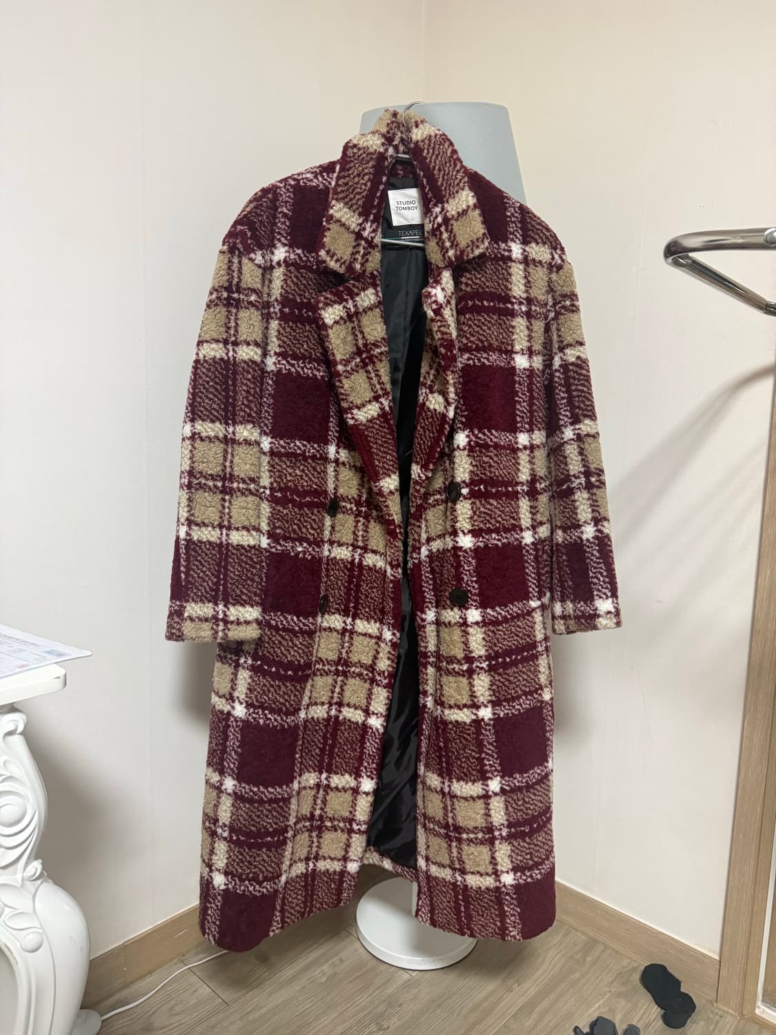 톰보이 뽀글이 체크코트 상품이미지1