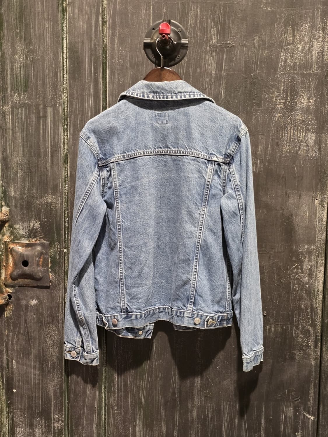 Gap Light Wash Denim Trucker Jacket 상품이미지5